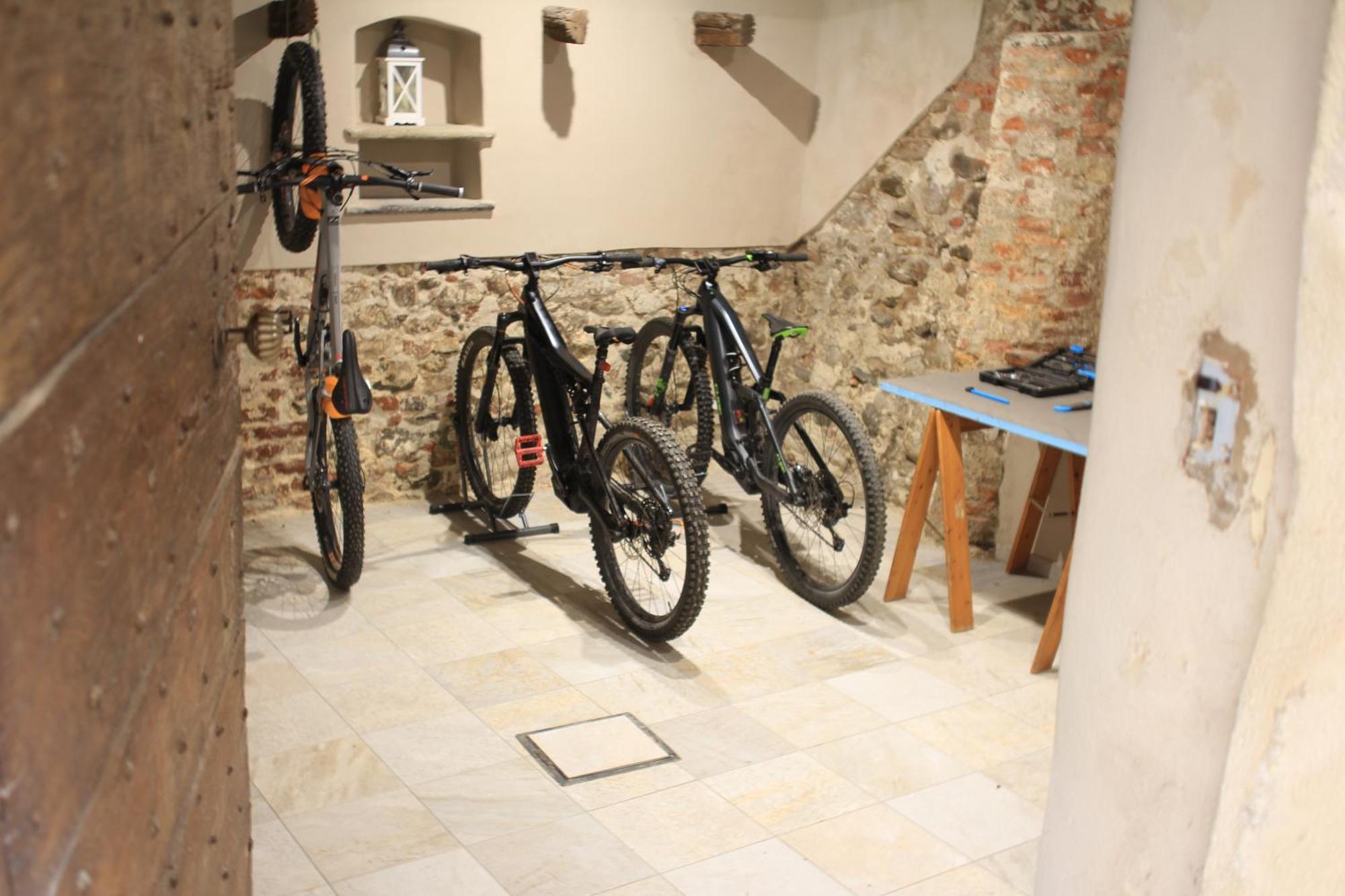 R&B La Torre Bed & Breakfast Mondovì Екстериор снимка
